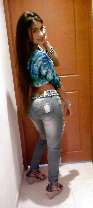 CUTE MAMITAS IV porn gallery