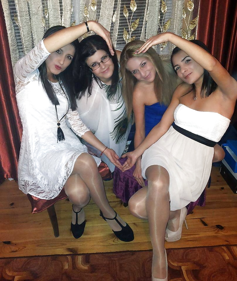 Teen Queens porn gallery