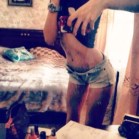 Amature girl Alina Doncova selfies porn gallery