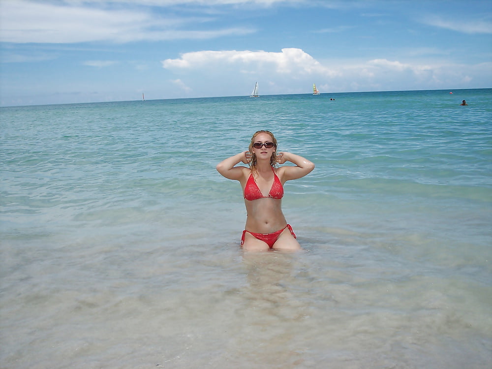 Young Couple on Vacation porn gallery