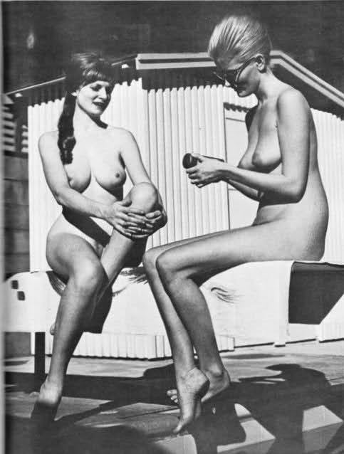 Naked Vintage Girls 72 - 96 Photos 