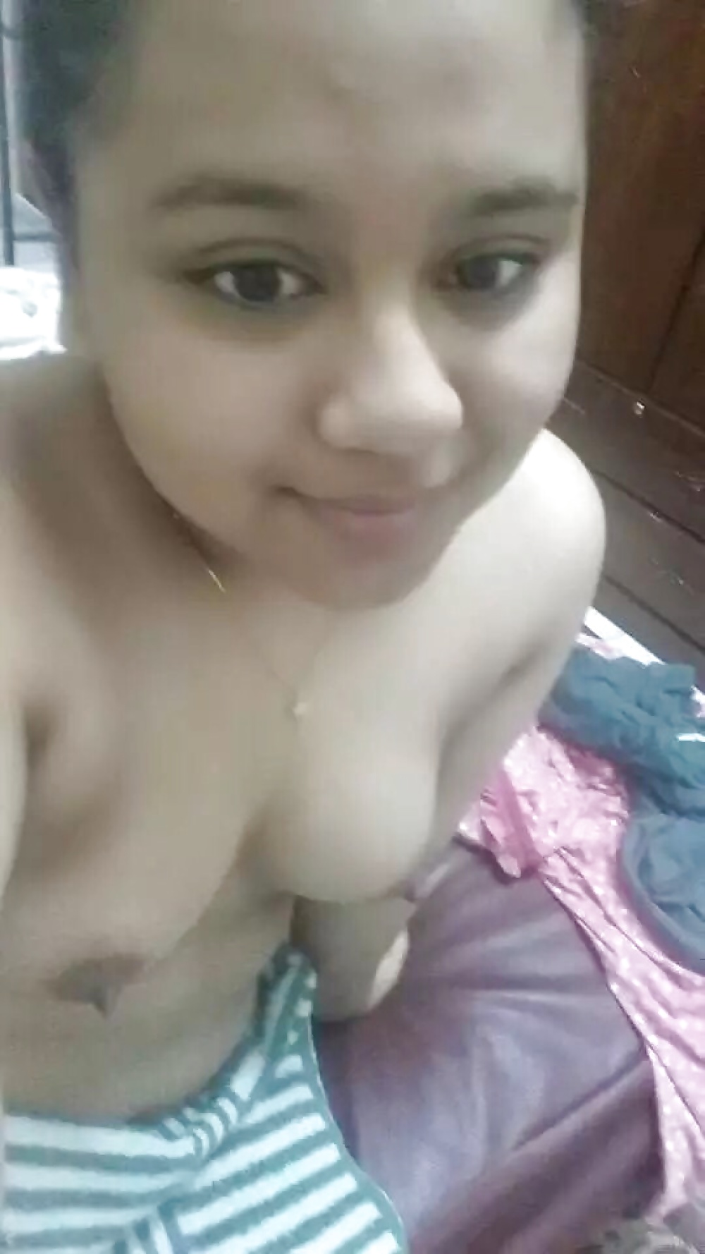 Malay Gurl December porn gallery