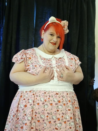 raven plays dress up         