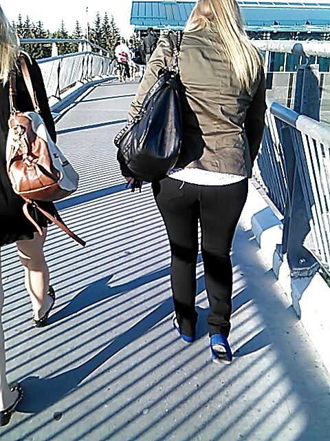 Voyeur - Another good day on transit porn gallery