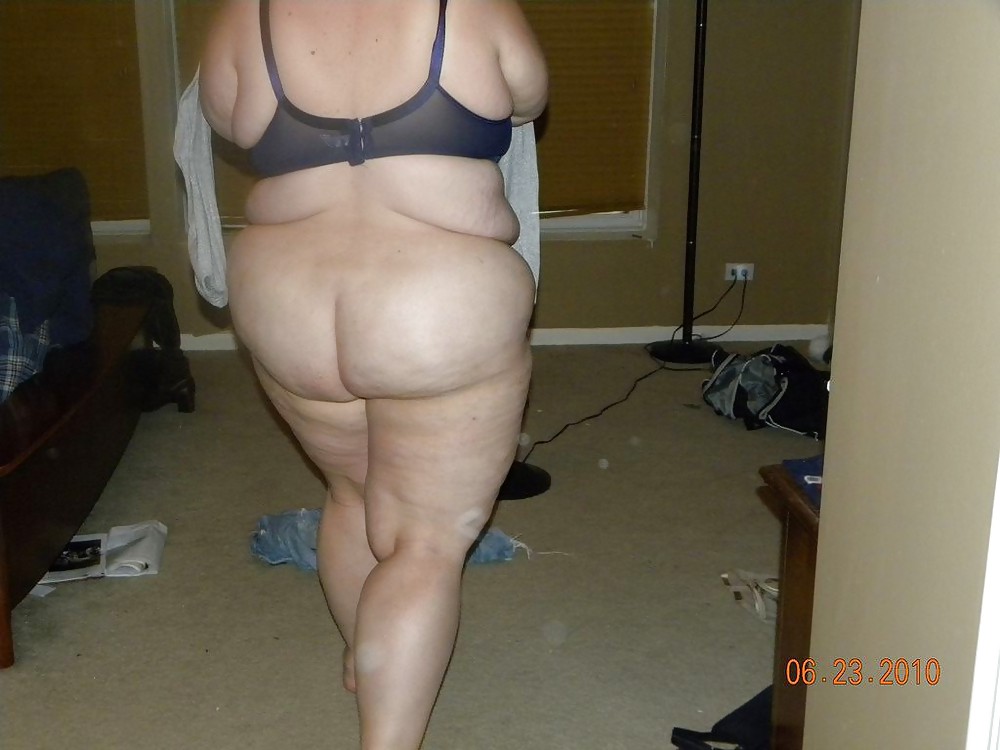 SmutDates.com Username 'DallasMomAli' porn gallery