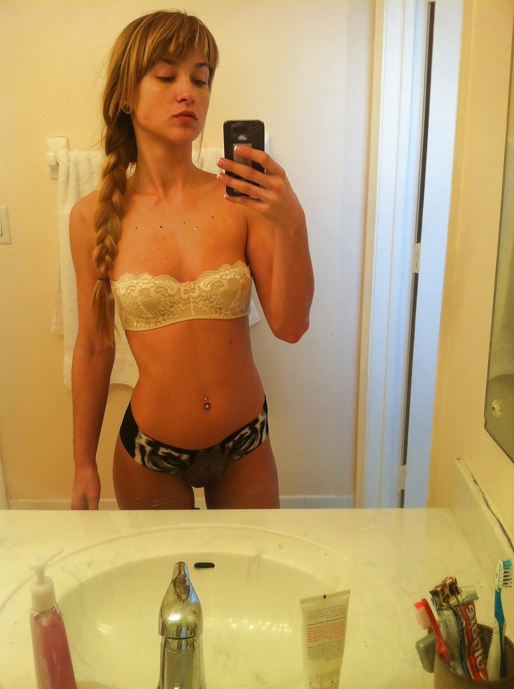 Amatours 236 porn gallery