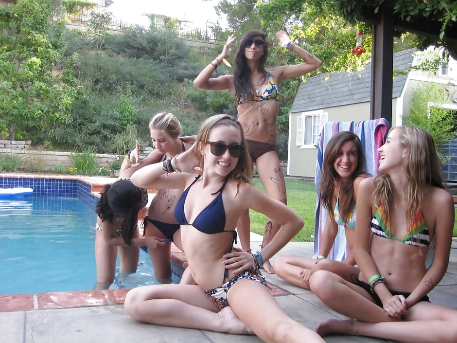 Amateur Pool Party porn gallery