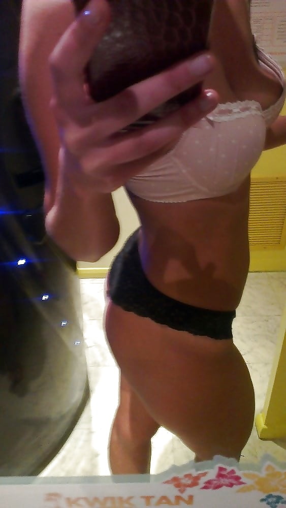 Handpicked Amateurs 215 porn gallery