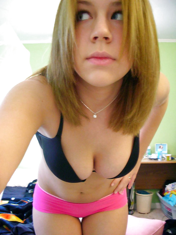 Sexy 18 years old slut porn gallery