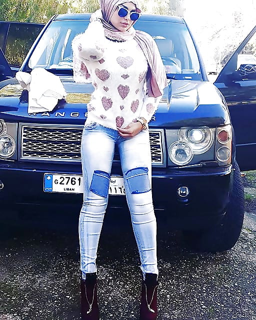 Arabic Sexy Bitch Hijab porn gallery