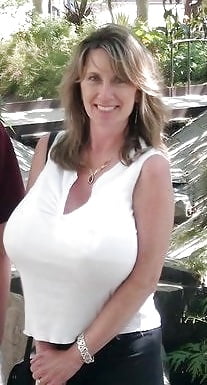 Is This Your Mom? porn gallery