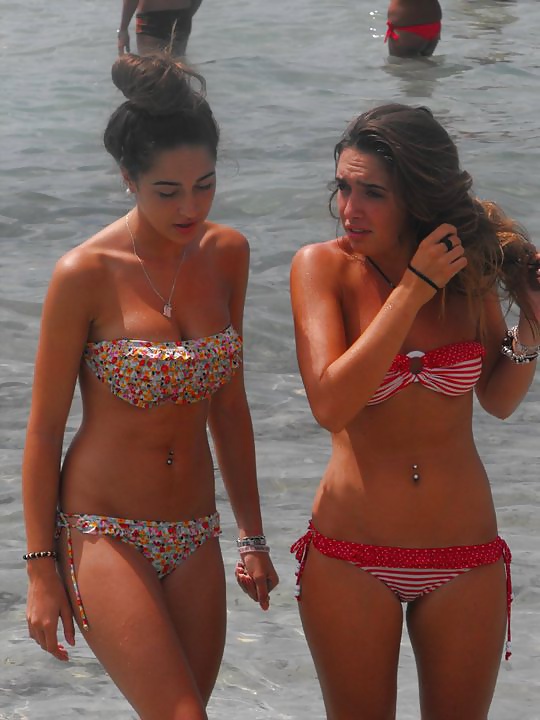 Lovely bikini girls.... porn gallery