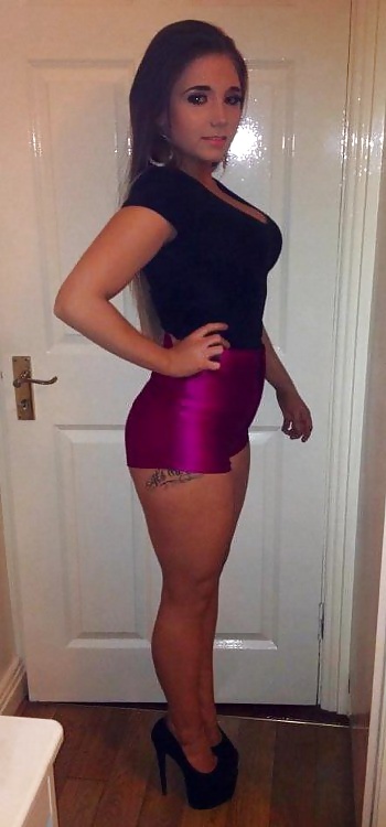 Shiny leggings porn gallery