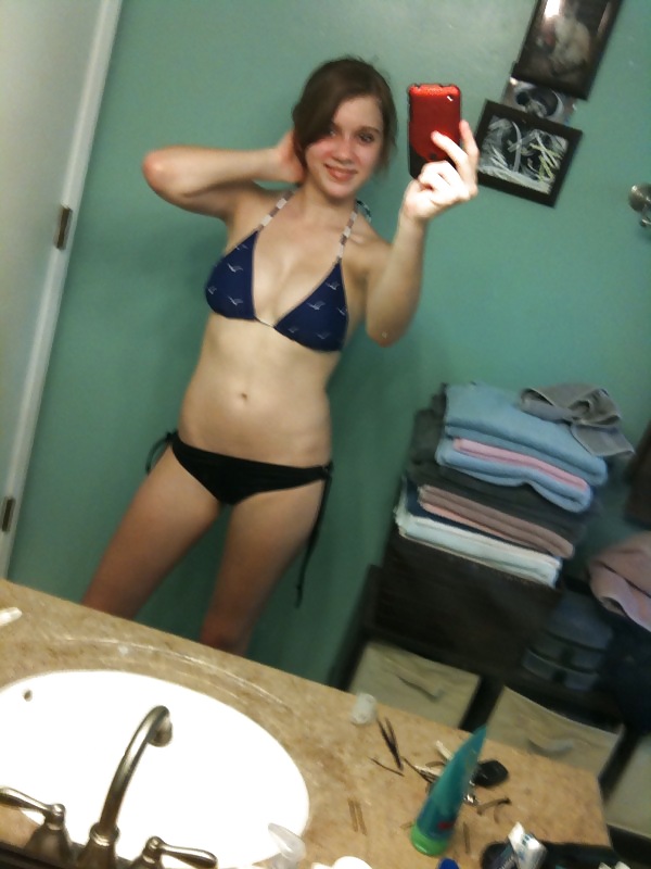 Jenna Self Shot porn gallery