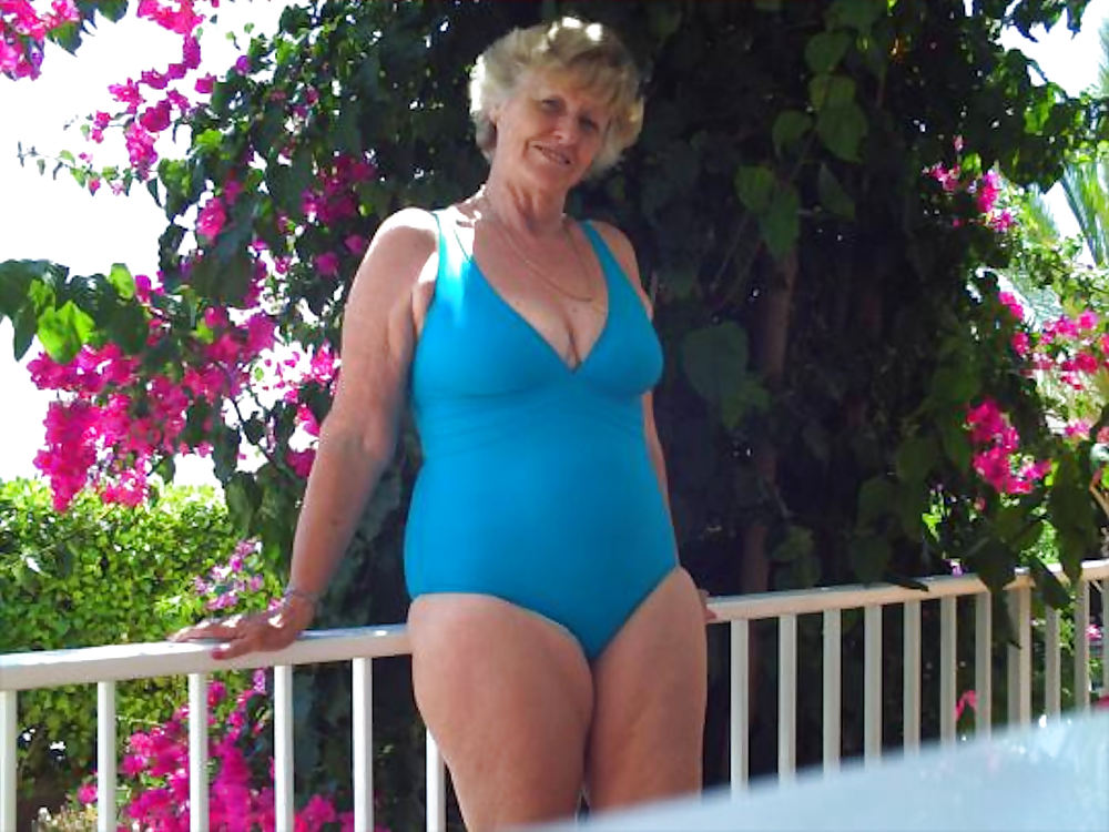 Swimsuit Granny's...would you? porn gallery