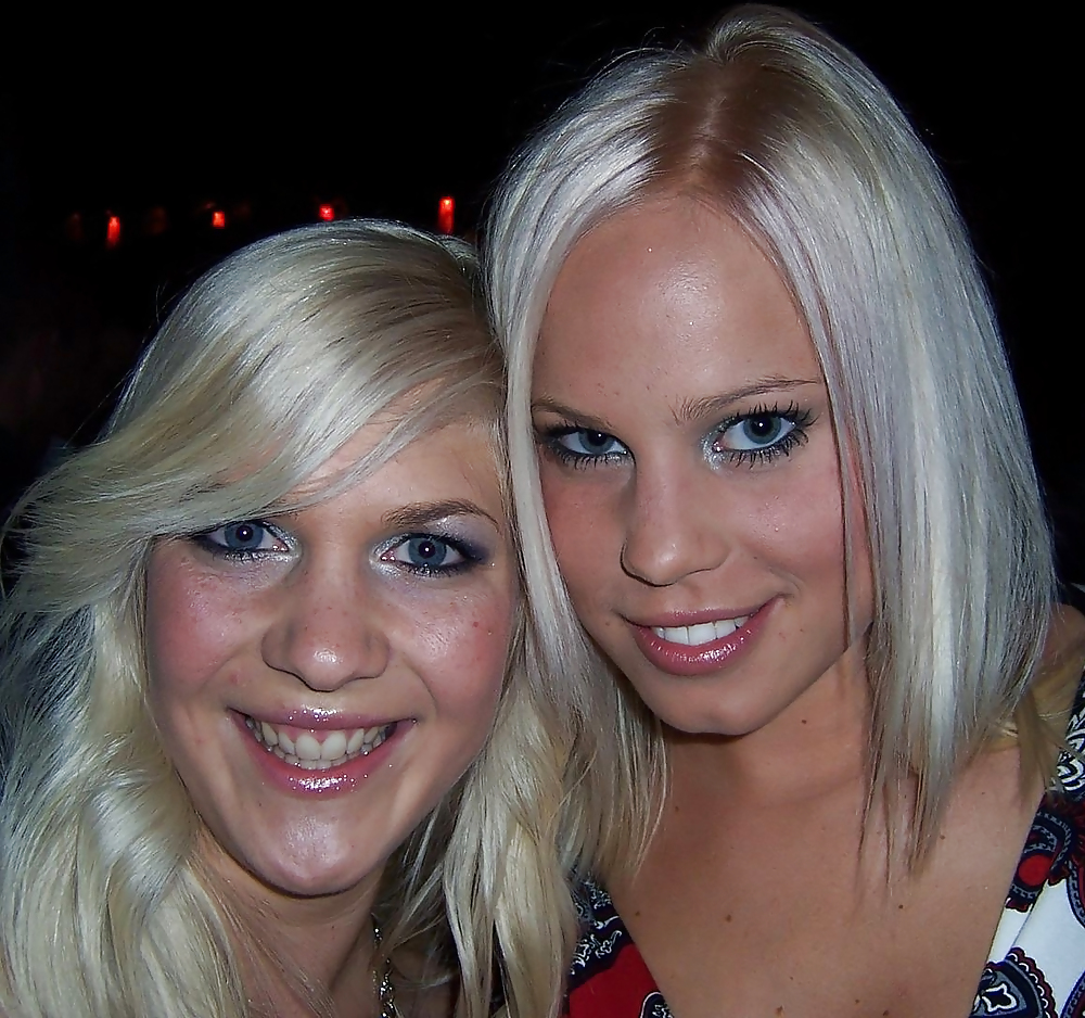 Hot Teens for Christmas porn gallery