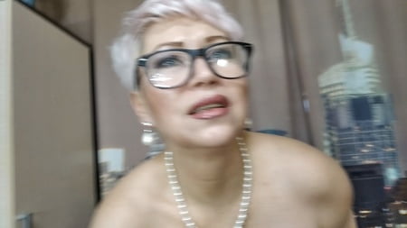 hot striptease and vegetables a fist in a mature wet cunt         