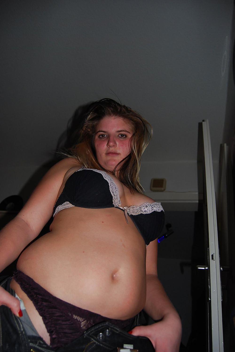 CHUNKY GERMAN TEEN porn gallery