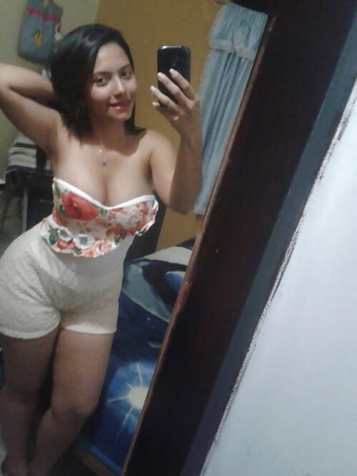 Putita IV porn gallery