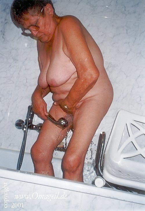 Grannies And Matures In The Shower 264 Pics Xhamster