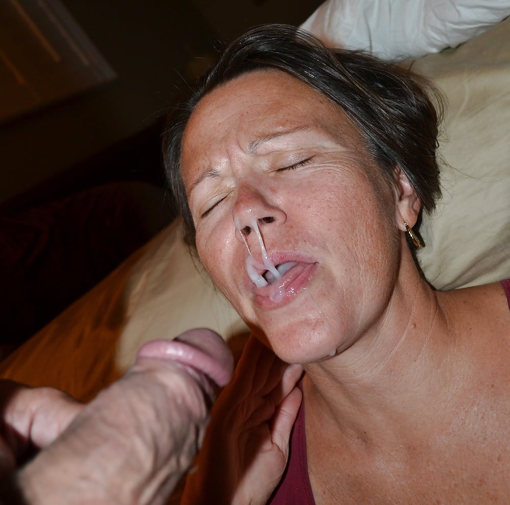 Mature wife moans begging for strangers cum
