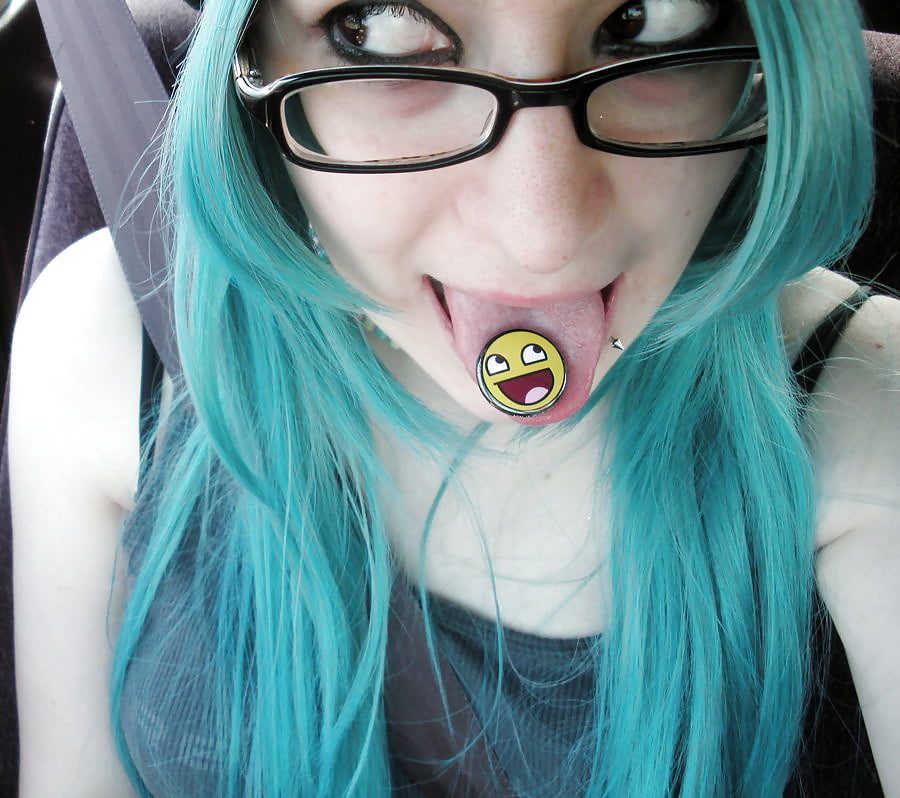 chubby gothic slut porn gallery