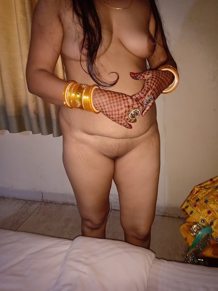 Indian wife Cheating-2 (With My married GF) - 15 Photos 