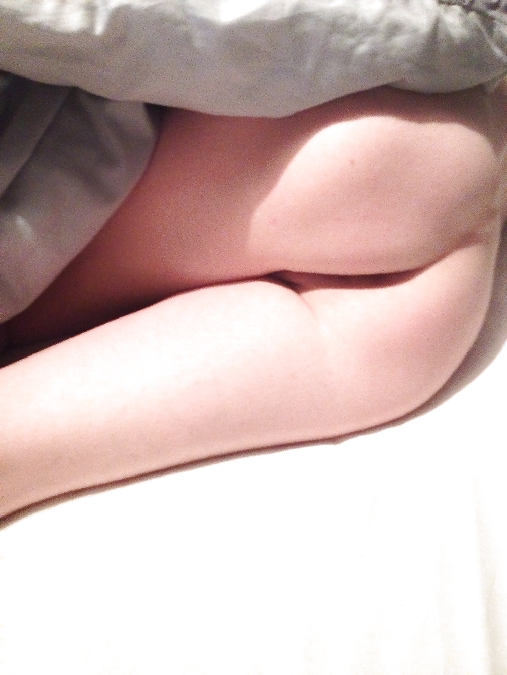 Mixed MILFS porn gallery