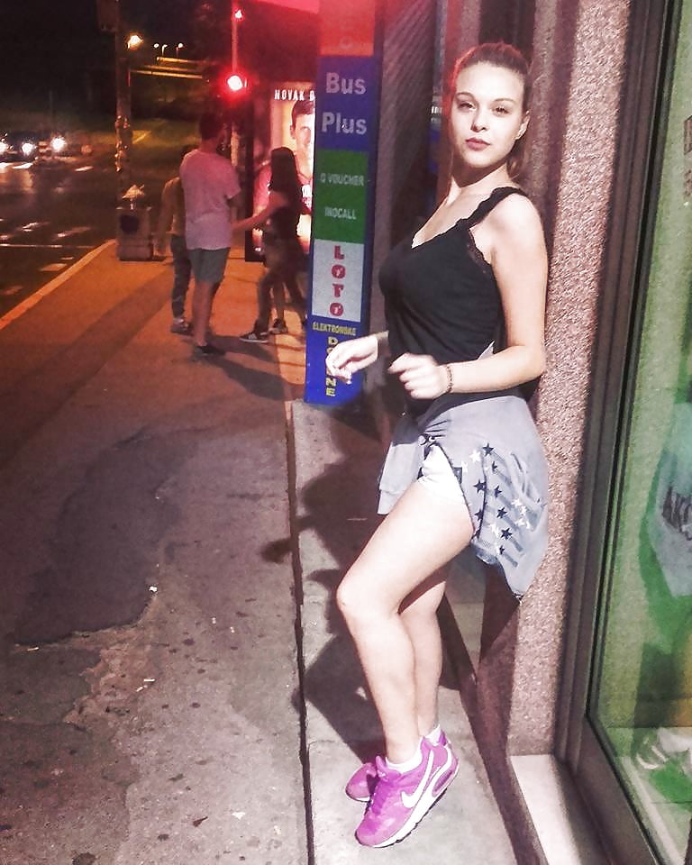 Zorana Sexy Serbian Teen porn gallery