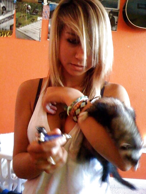 Amateur Tara porn gallery