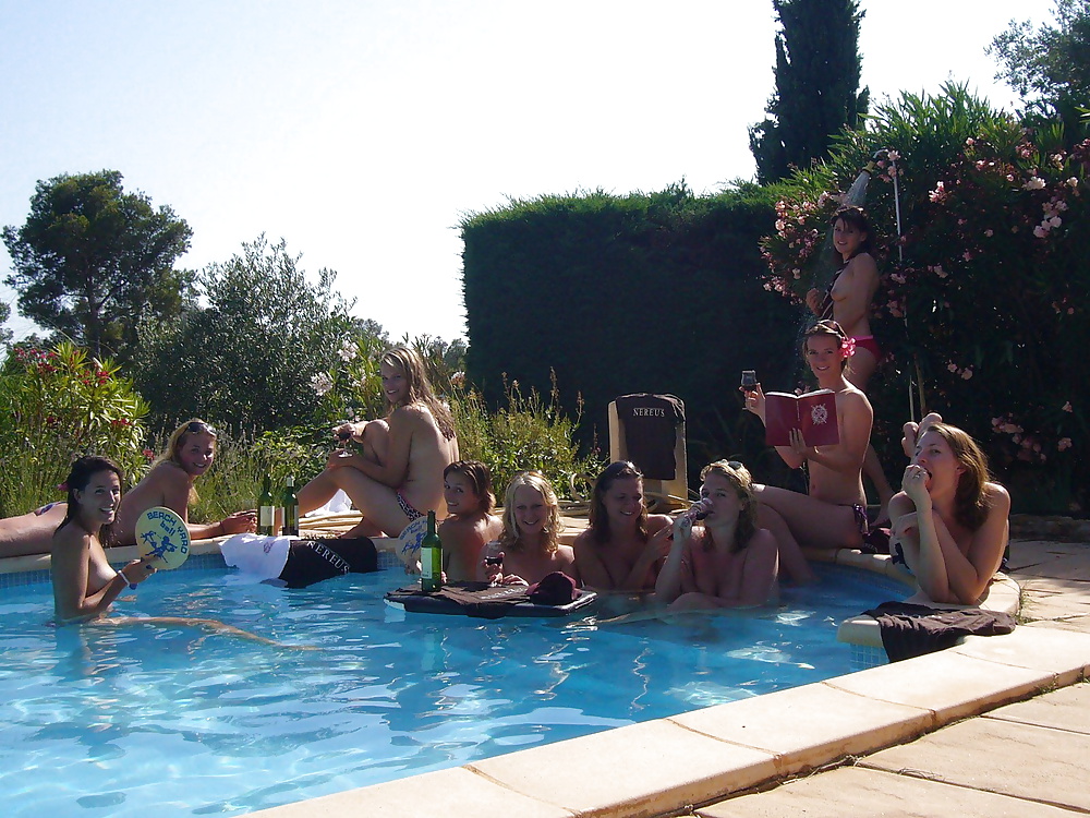 Spass am Pool mit Team Prof. Auer porn gallery
