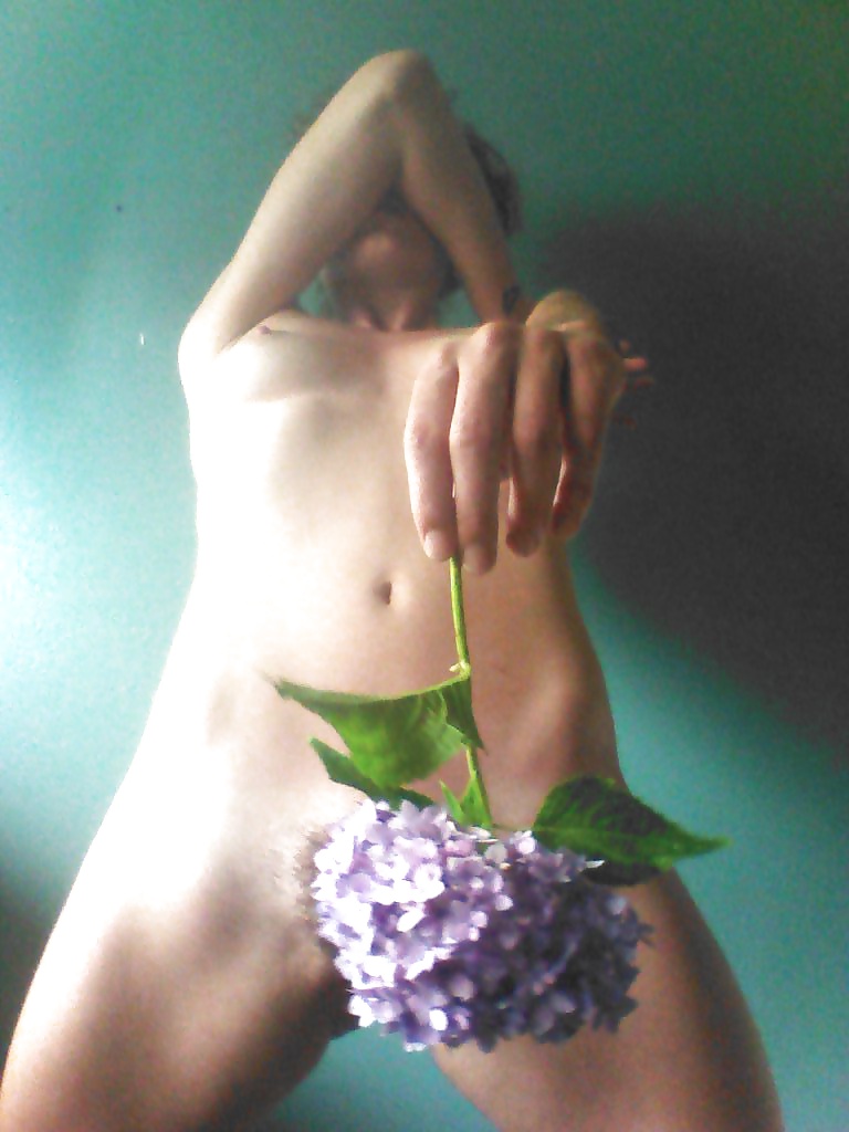 pretty hourglass waists 7 porn gallery