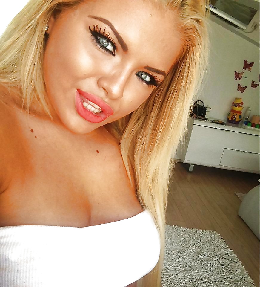 babes 332 porn gallery