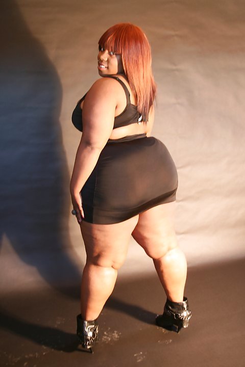 THICKA THAN A SNICKA 3- Dezera porn gallery