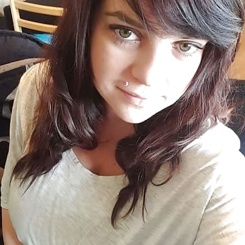 Random sexy chav sluts porn gallery