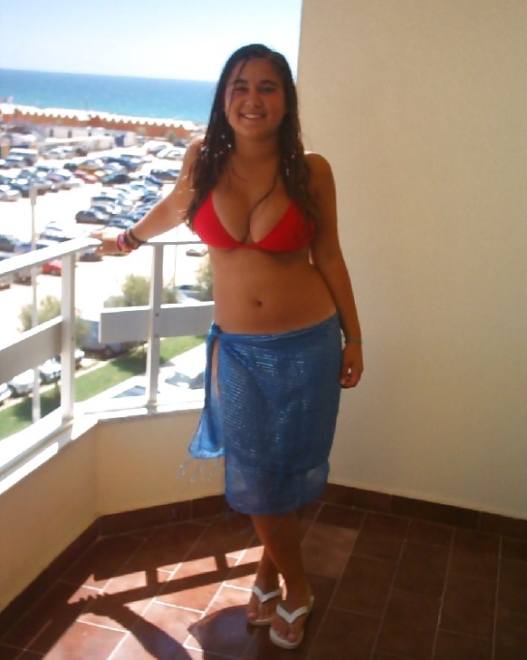 A single girls from MeetMeMatch.com porn gallery