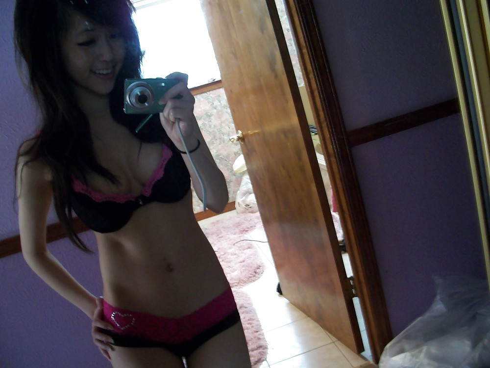 Sweet Asian Girl porn gallery