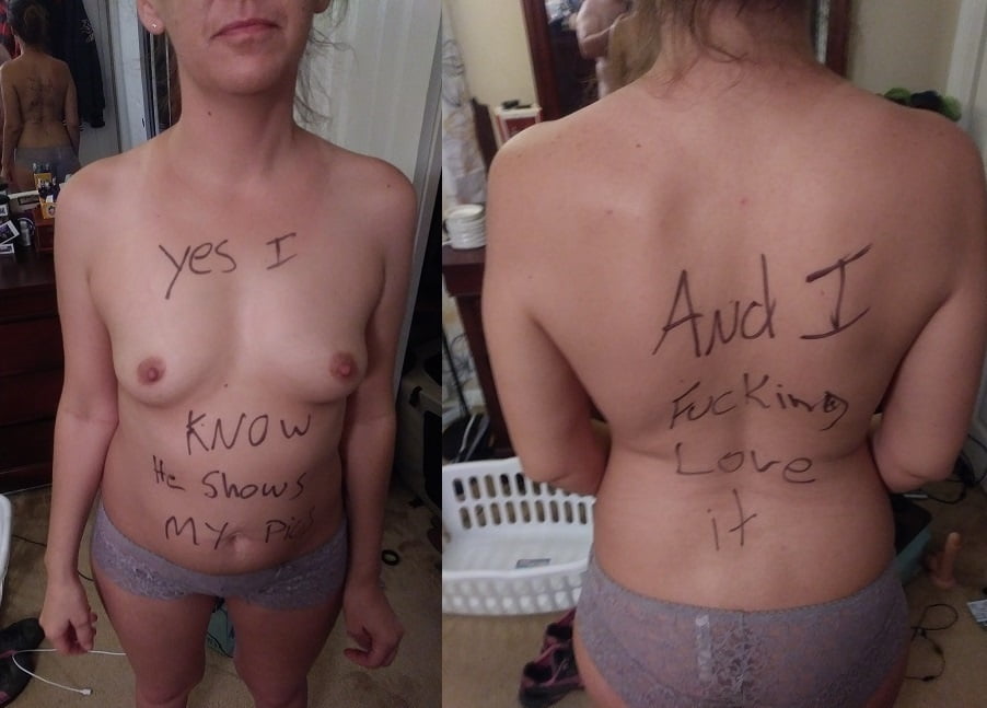 Submissive women - 31 Photos 