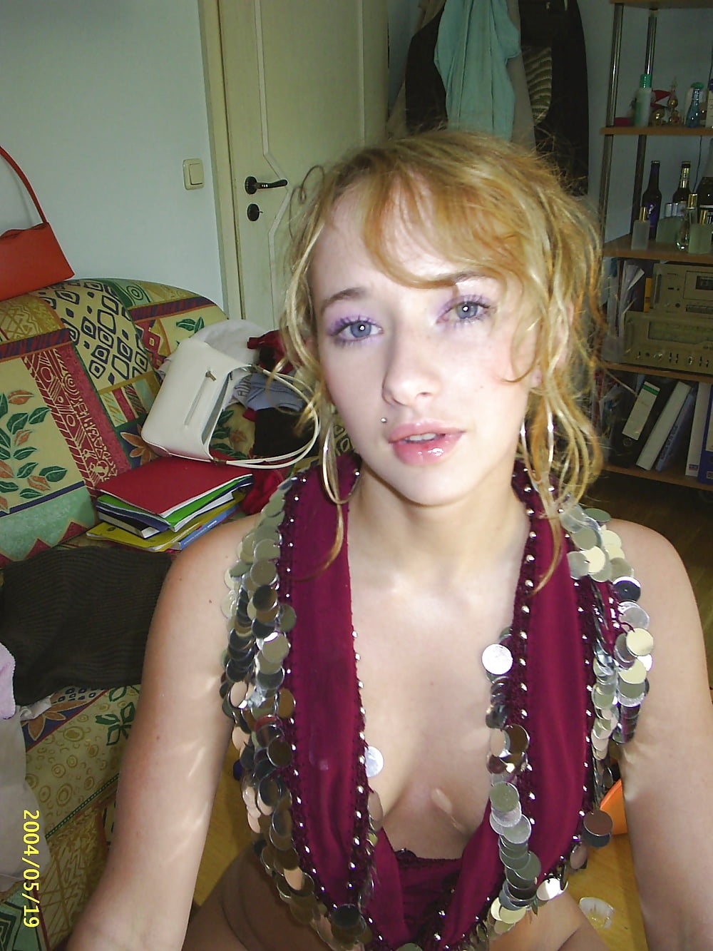 Cute Blonde Teen's Bedroom Shoot porn gallery