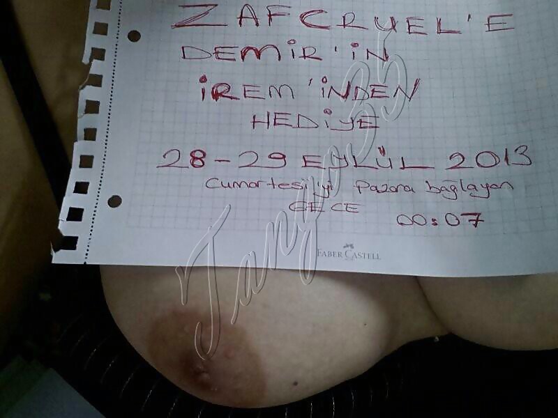 Turkish Slut Irem porn gallery
