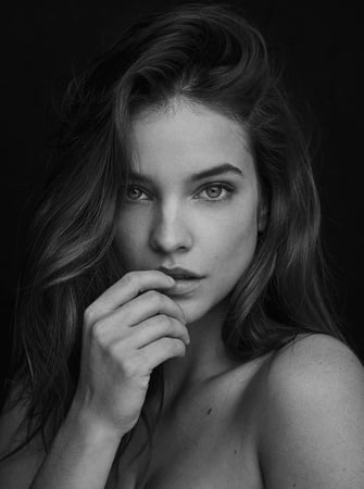 barbara palvin         