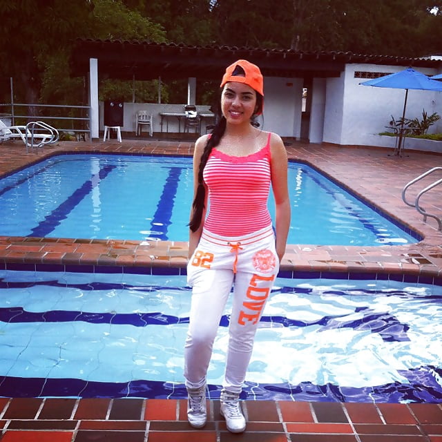 michelle romain porn gallery