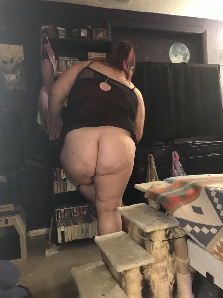 My Big White Booty! - 64 Photos 