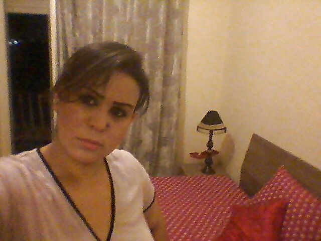 Arab Milf porn gallery