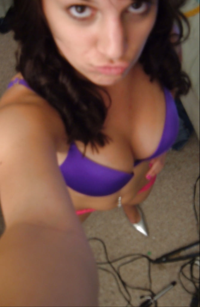 Priscilla Selfshots porn gallery