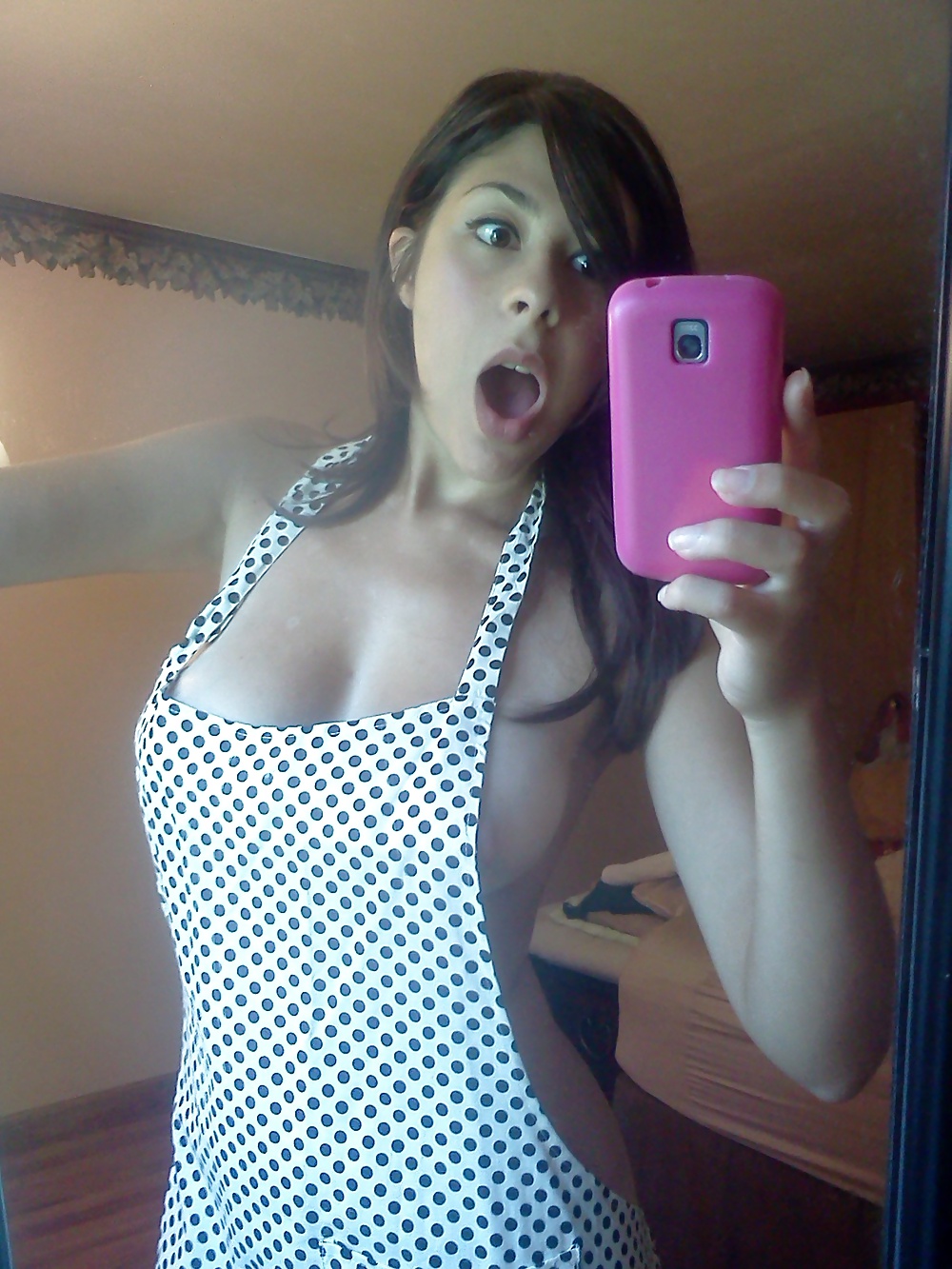 Silly Nina Selfies porn gallery