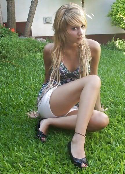 Teen Cleavage - Dressed porn gallery