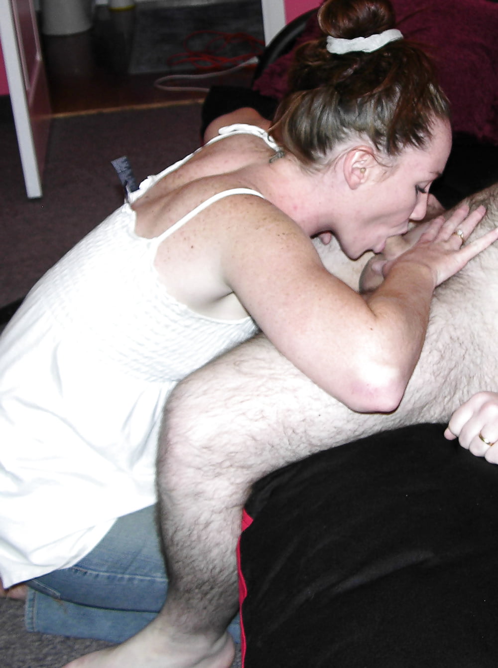 Redhead hottie Navaya is blowing a geek porn gallery