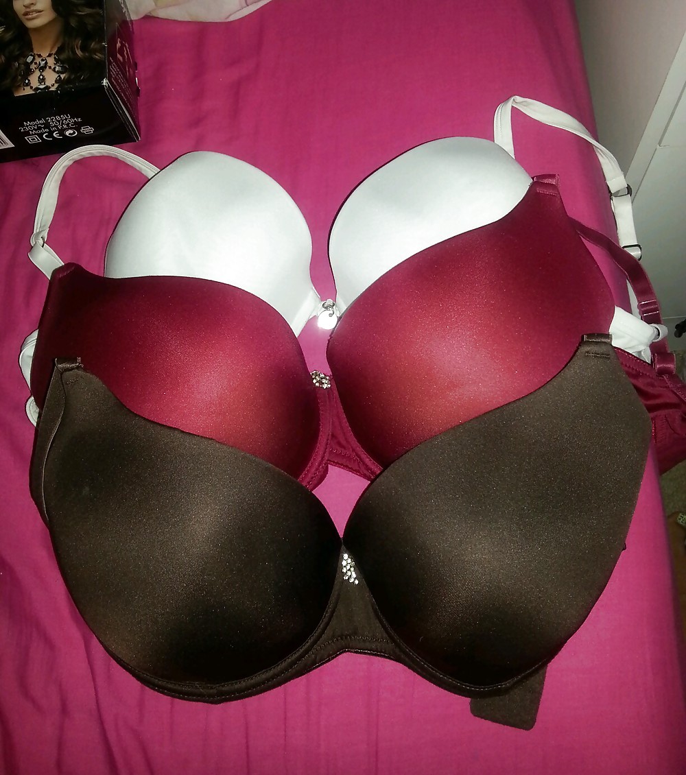 Used D cup bras porn gallery