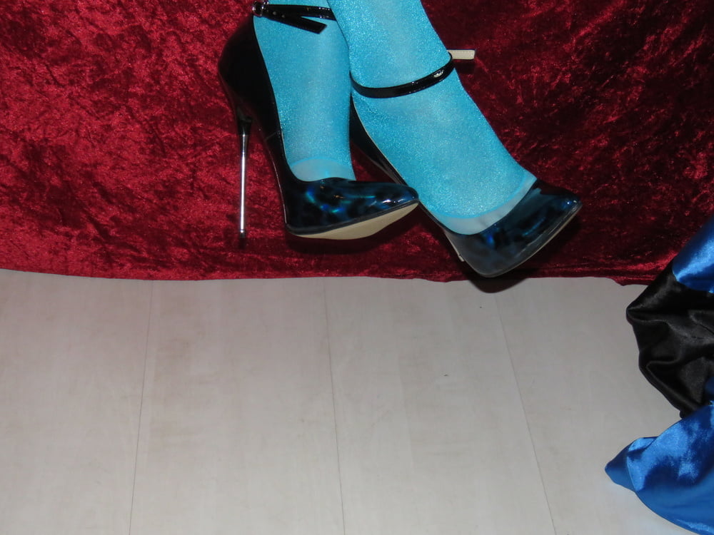 Extrem Heels porn gallery